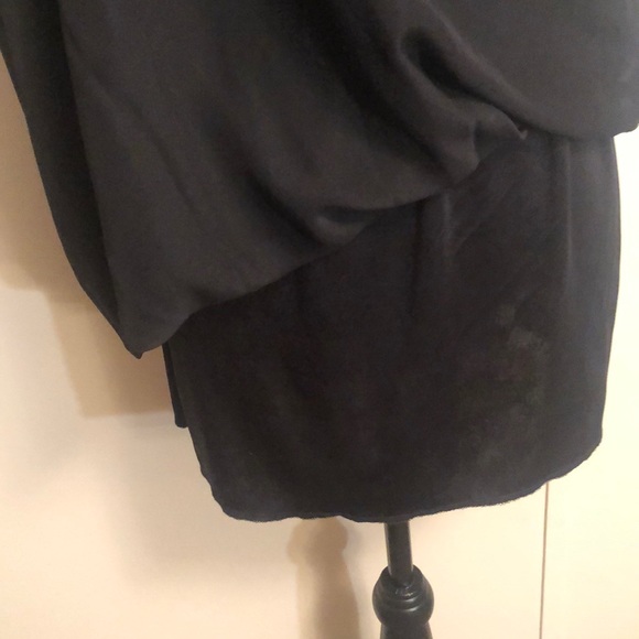Peach Royal black maxi dress, size medium - Picture 3 of 6
